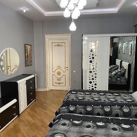 Park Azure Louvre Apartment Baku Exterior photo