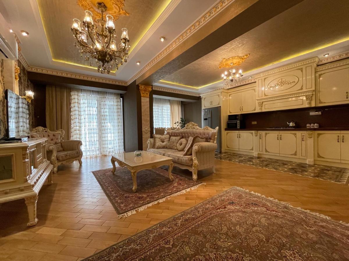 Park Azure Louvre Apartment Baku Exterior photo