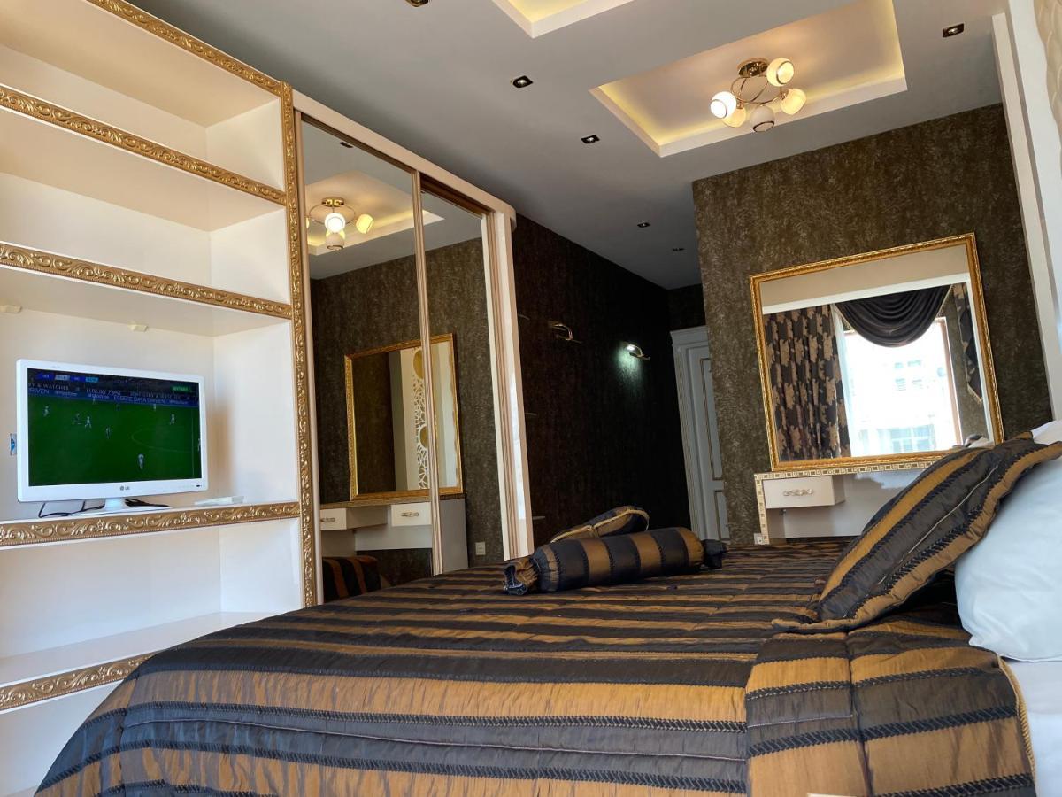 Park Azure Louvre Apartment Baku Exterior photo