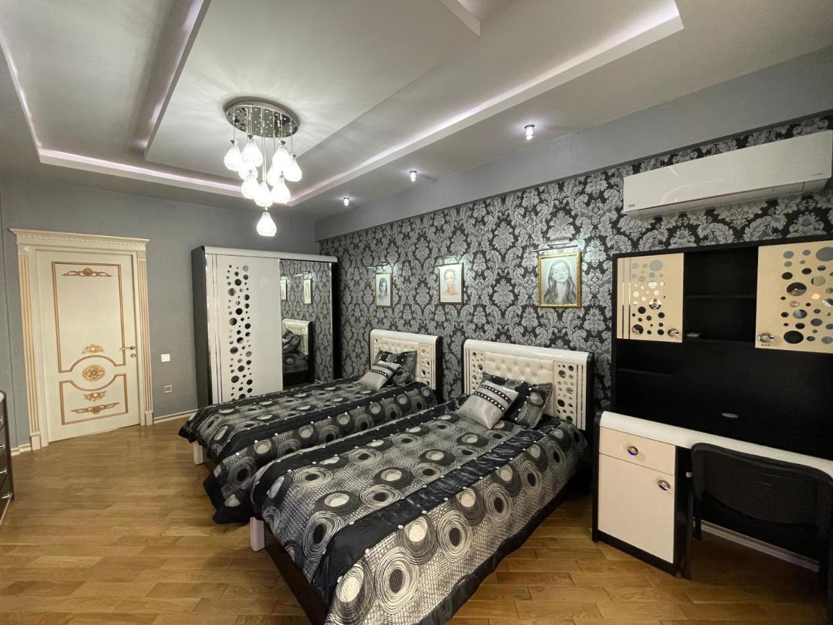 Park Azure Louvre Apartment Baku Exterior photo